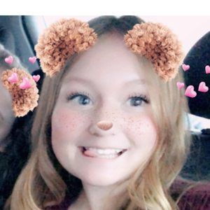 Meet your Posher, Avery